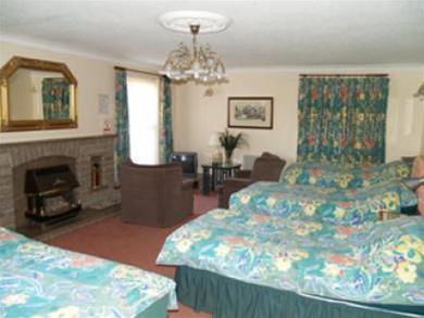 Meadow House Hotel Burwell  ภายนอก รูปภาพ